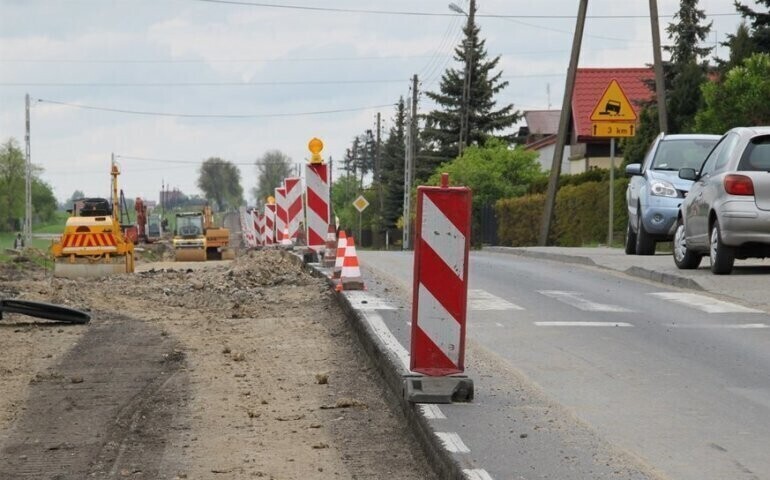 Miliony złotych na drogi w Piotrkowie i powiecie