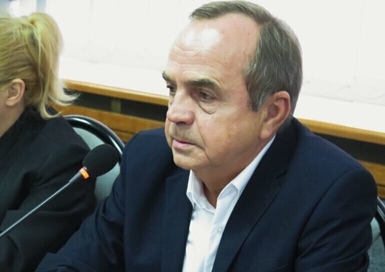 Co z udostępnianiem Poczcie spisu wyborców Sekretarz miasta Piotrkowa odsyła do Konstytucji RP