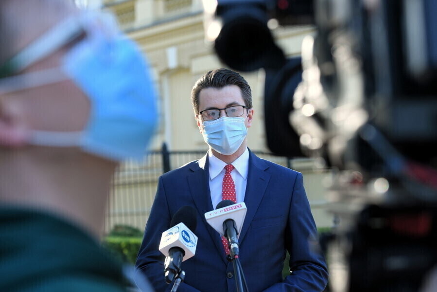 Mller w nadchodzącym tygodniu decyzje dot. ewentualnego dalszego znoszenia obostrzeń