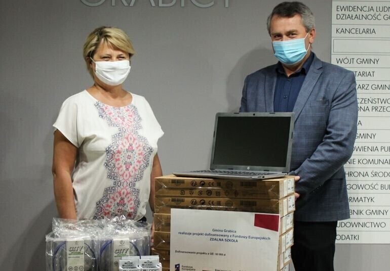 Gmina Grabica wspiera uczniów. Projekt Zdalna szkoła