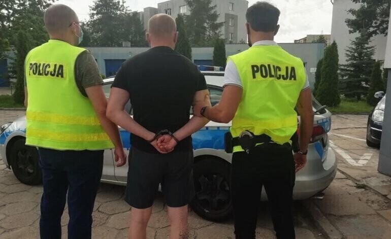Pędził fordem wprost na policjanta był pijany