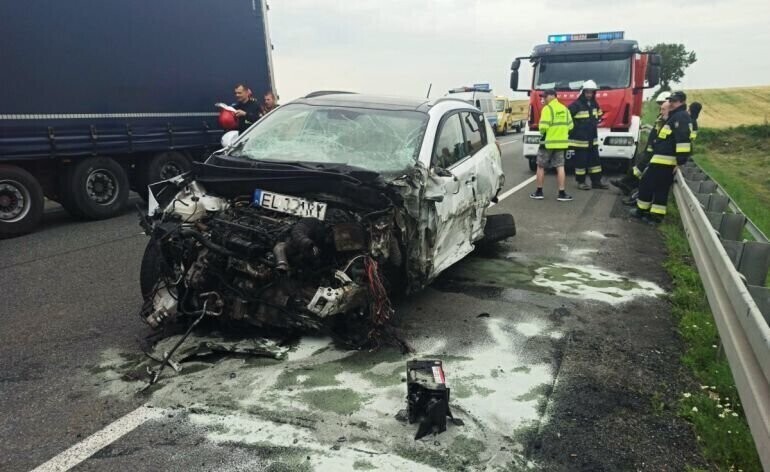 Cztery auta zderzyły się pod Srockiem