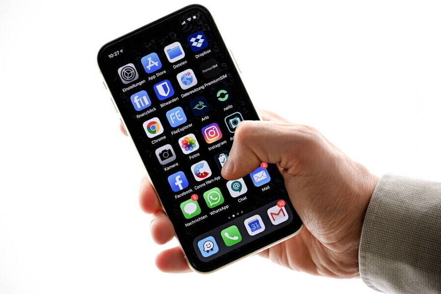 CBOS niemal połowa ogółu dorosłych Polaków ma konto w jakimś serwisie społecznościowym