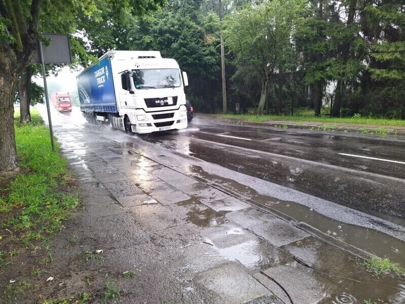 Wolborska też pełna kolein