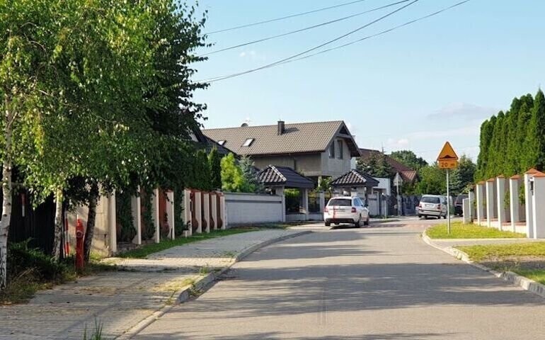 Mieszkańcy muszą zapłacić za wybudowanie drogi