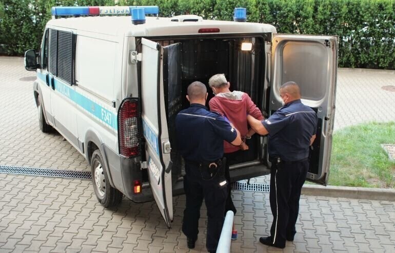 Kradli narzędzia z budowy