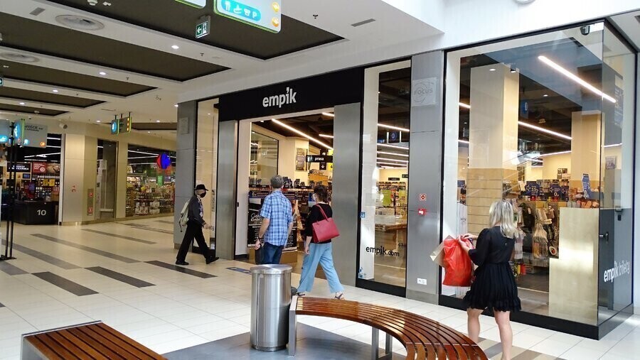 Empik znów otwarty