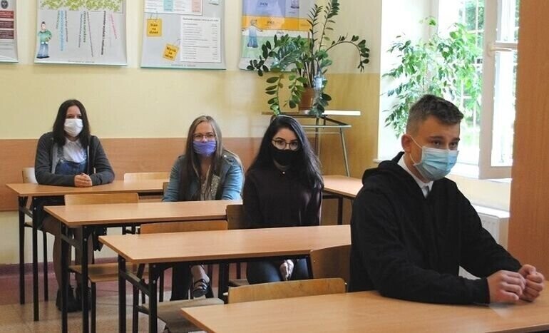 1 września w szkołach powiatu piotrkowskiego