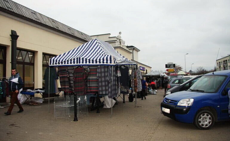 Właściciel Hali Targowej pyta dlaczego nie poinformowano go o zmianach na targowisku