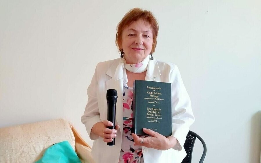 Spotkanie ze znaną pisarką w piotrkowskim Klubie Seniora