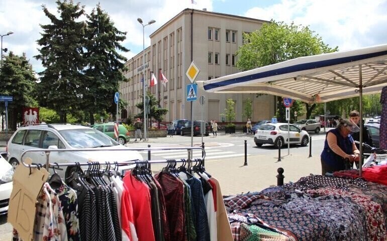 Radni podjęli decyzję w sprawie targowiska