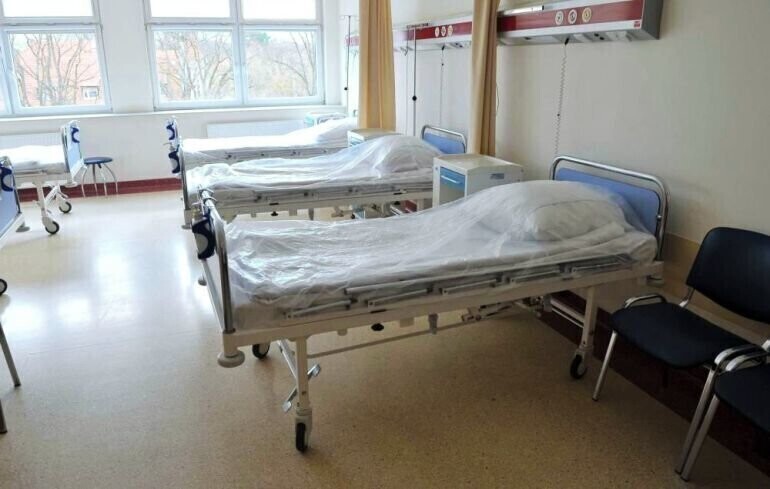 Będą zmiany w opiece szpitalnej nad pacjentem z COVID-19