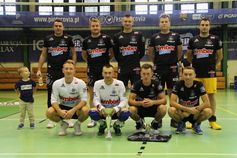 Kombajn amatorskim mistrzem Piotrkowa w siatkówce