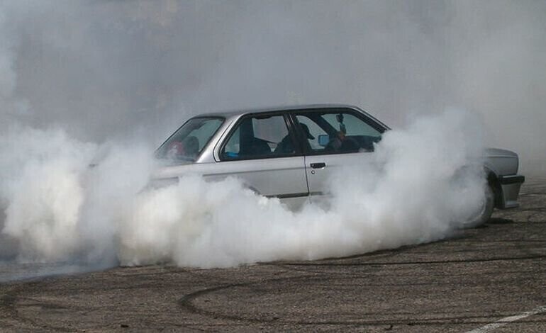 Mają dość nocnych wyścigów po Piotrkowie