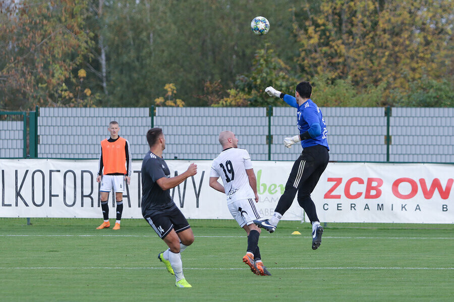 PKS Polonia - Orzeł Nieborów. Bez kibiców ale zwycięsko GALERIA