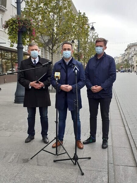 PSL przeciwko Piątce dla zwierząt