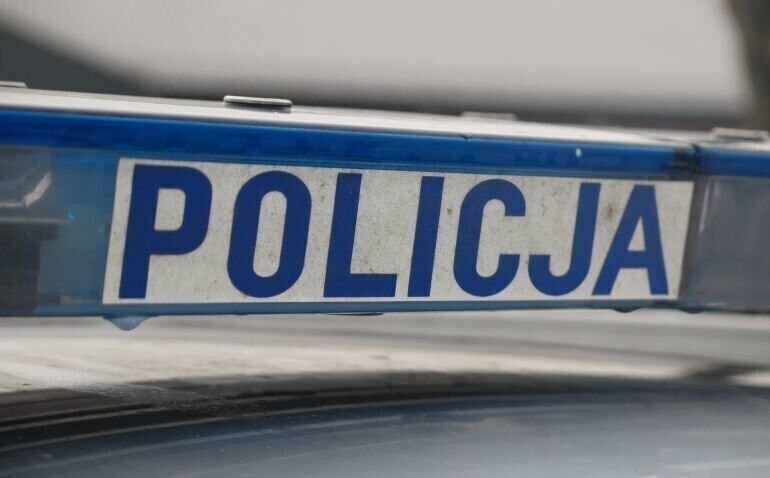 Potrzebował wiązanki na grób bliskich więc ukradł