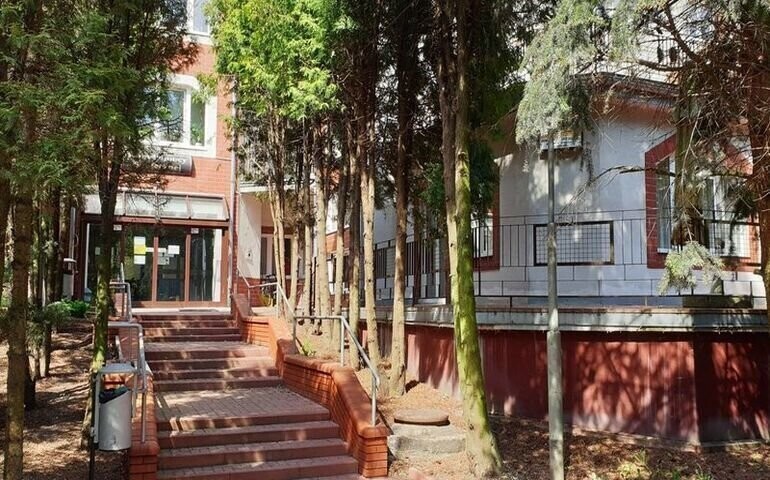 Cztery osoby z piotrkowskiego DPS zmarły na COVID-19