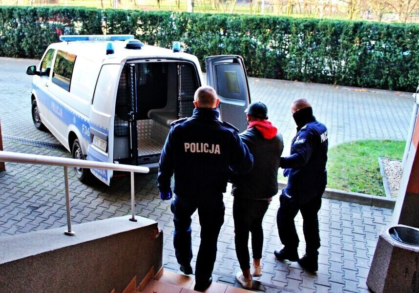 Oszukiwał kobiety. Chciał wyłudzić ponad 180 tys. zł