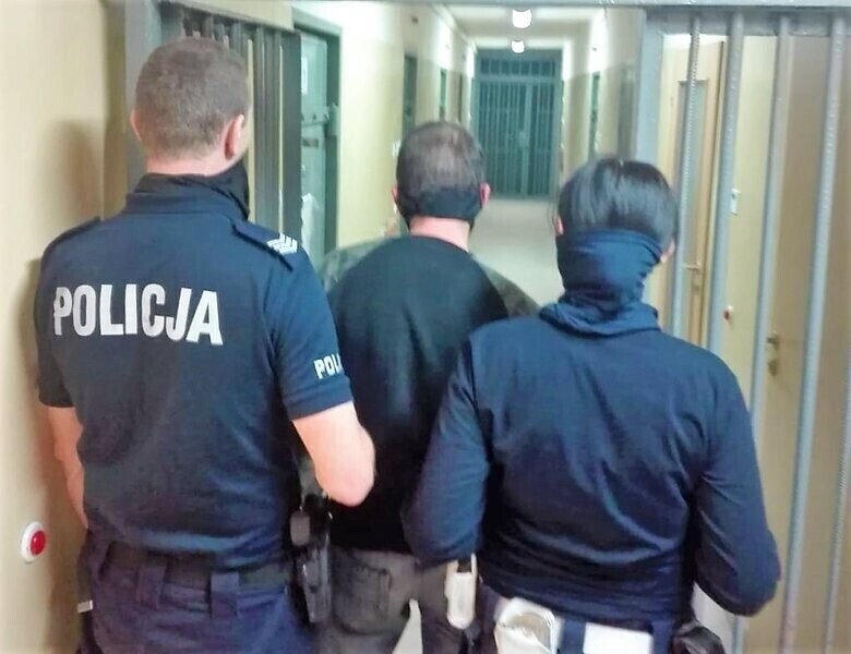 Pijani rowerzyści z narkotykami zatrzymani przez policję