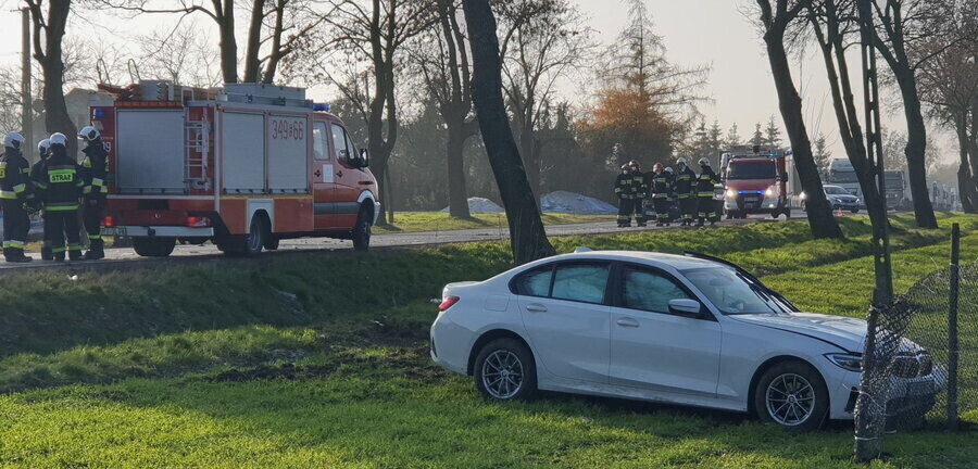 Zderzenie dwóch aut na krajowej 91. Droga znowu przejezdna