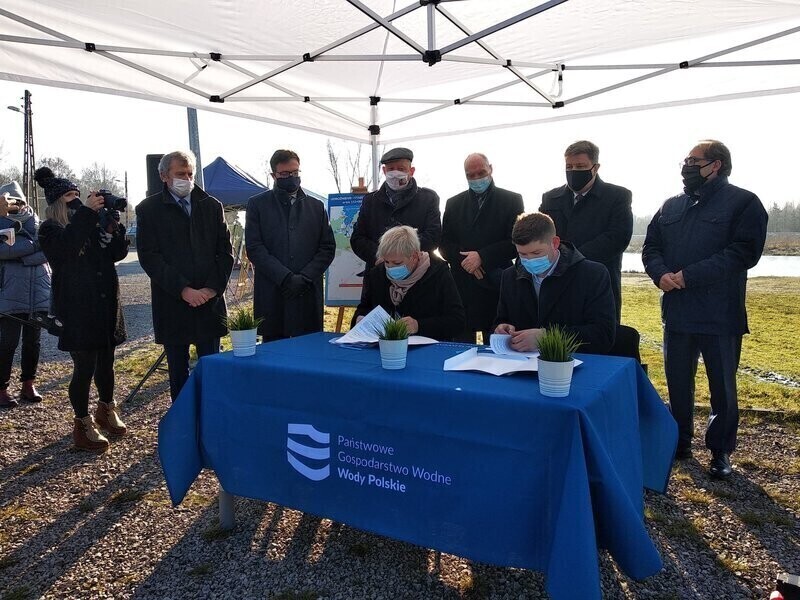 Podpisano umowę ws. udrożnienia Pilicy w Sulejowie