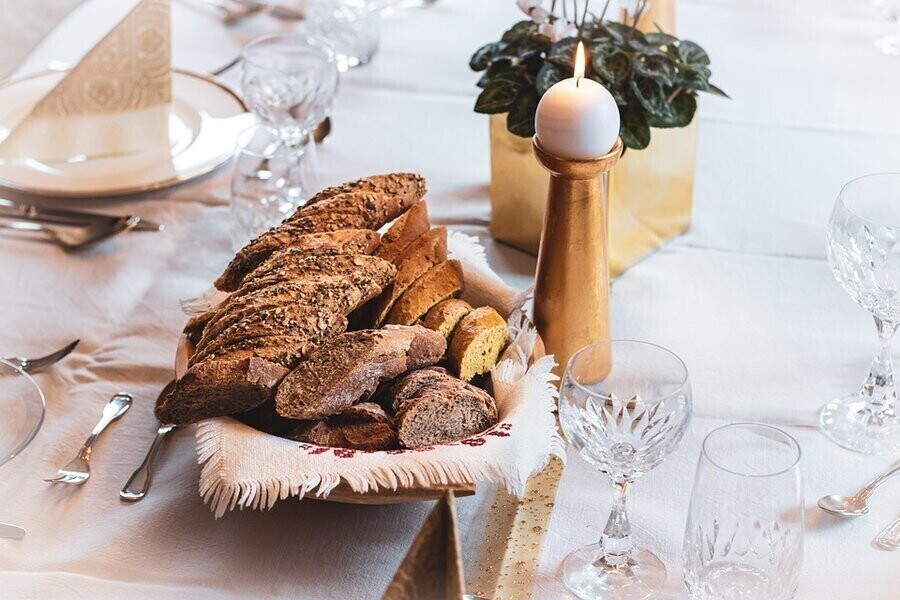 Świąteczne potrawy zostaną przekazane potrzebującym