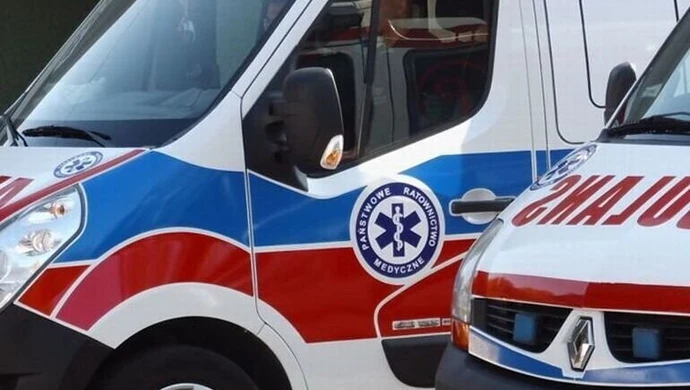 Grozili śmiercią załodze karetki