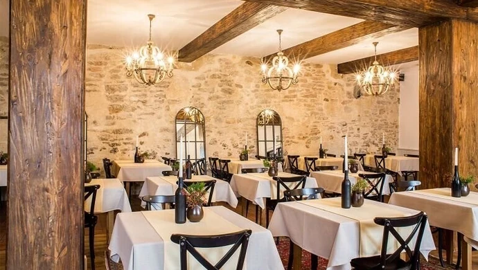 Dzień z Kuchnią Staropolską w Restauracji Miód i Wino w Sulejowie