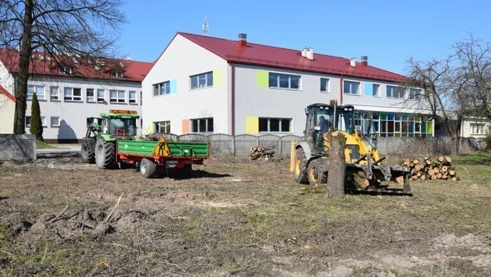 Będzie boisko sportowe w Czarnocinie