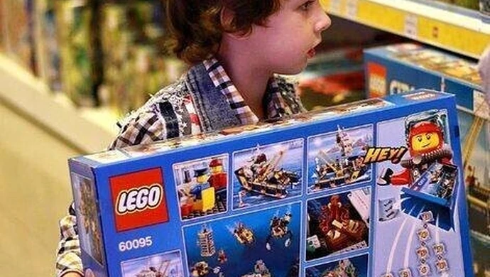 Kradli perfumy i... klocki Lego