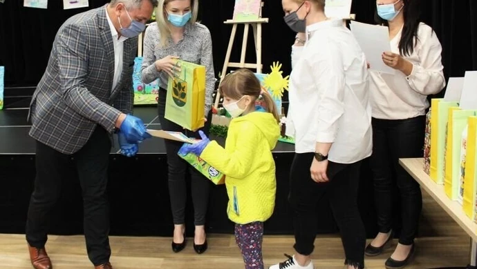 Gmina Grabica: Gminny konkurs &#8222;Wiosna w moim ogrodzie&#8221; rozstrzygnięty