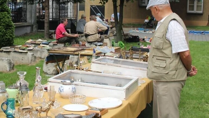 W niedzielę giełda staroci