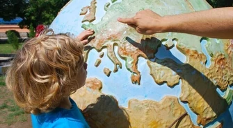 Nauka na dworze sprzyja dzieciom i nauczycielom