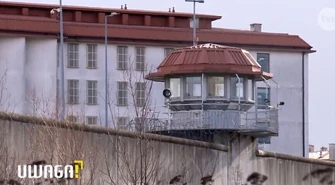 Stalker nęka swoją ofiarę zza krat piotrkowskiego aresztu