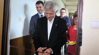 Marek Belka otworzył swoje biuro poselskie w Piotrkowie