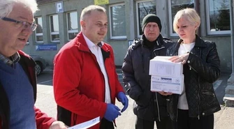 2000 maseczek od powiatu dla szpitali. To jeszcze nie koniec