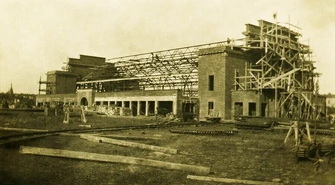 Hala Targowa – archiwalne zdjęcia z budowy