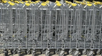 Sieci spożywcze zmieniają czas pracy swoich sklepów