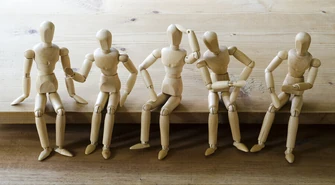 Praca związana z opieką nad dziećmi