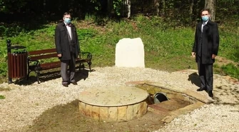 Źródełko w Dębowej Górze. Zagospodarowali atrakcję turystyczną gminy