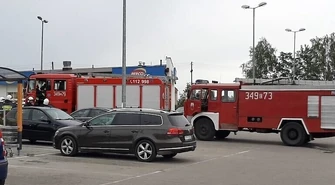 Ewakuacja dyskontu spożywczego w Sulejowie