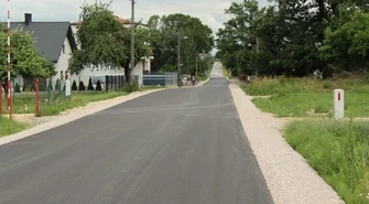 Gmina Grabica: Nowa nawierzchnia na drodze Dziewuliny - Grabica