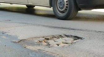 Zdobędą pieniądze na remont ul. Roosevelta i drogi dojazdowej do „Słoneczka”?