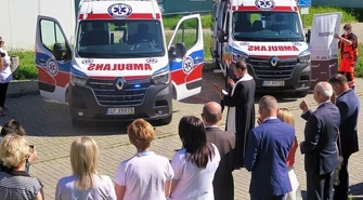 Dwie nowe karetki dla piotrkowskiego szpitala