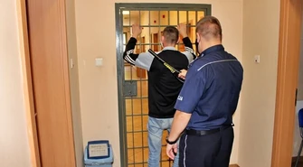 Potrącił dziecko na pasach i uciekł