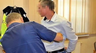 Fałszywy inkasent zbierał opłaty na konserwację&nbsp;domofonów