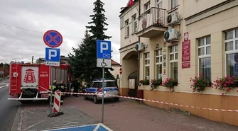 Alarm bombowy w Urzędzie Miejskim w Sulejowie. Na szczęście fałszywy