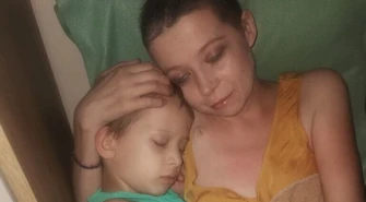 Ostatnie marzenie Kasi to własny pokój dla synka, żeby nie patrzył na cierpienie mamy...