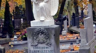 Kwesta na ratowanie piotrkowskich zabytków…   w internecie